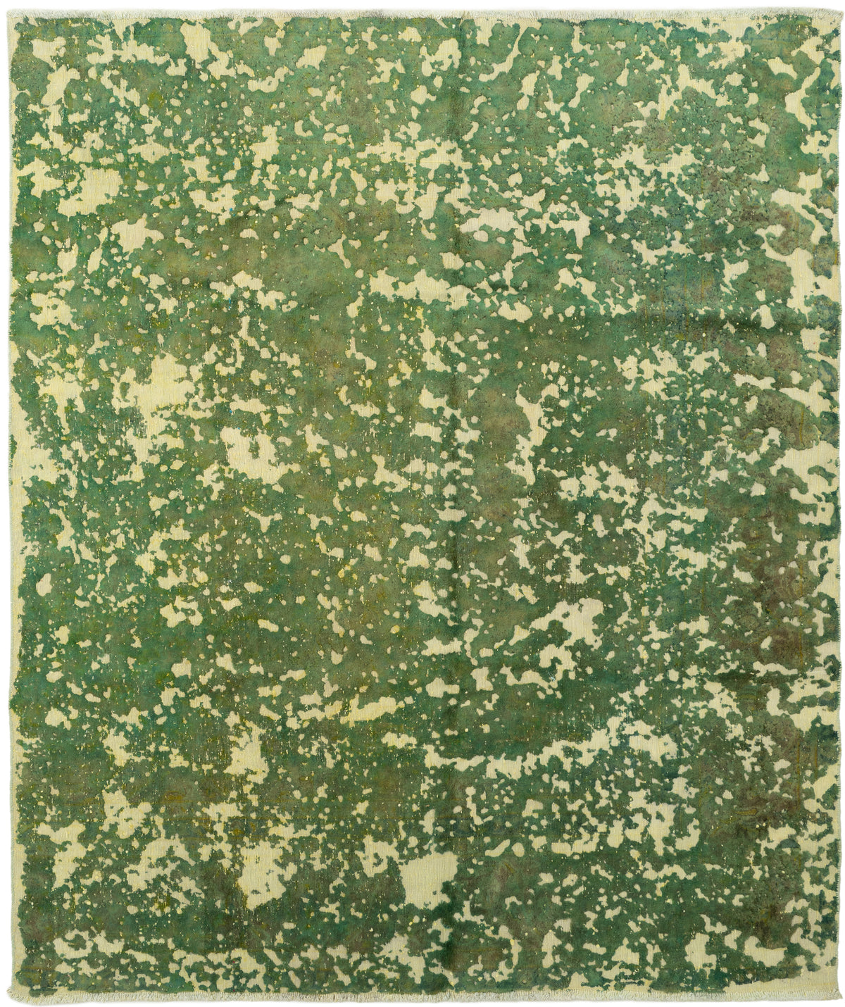 226 x 193 Vintage Royal