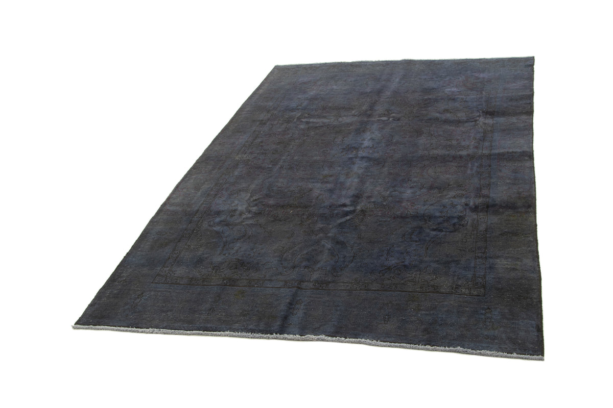 285 x 178 Vintage Royal