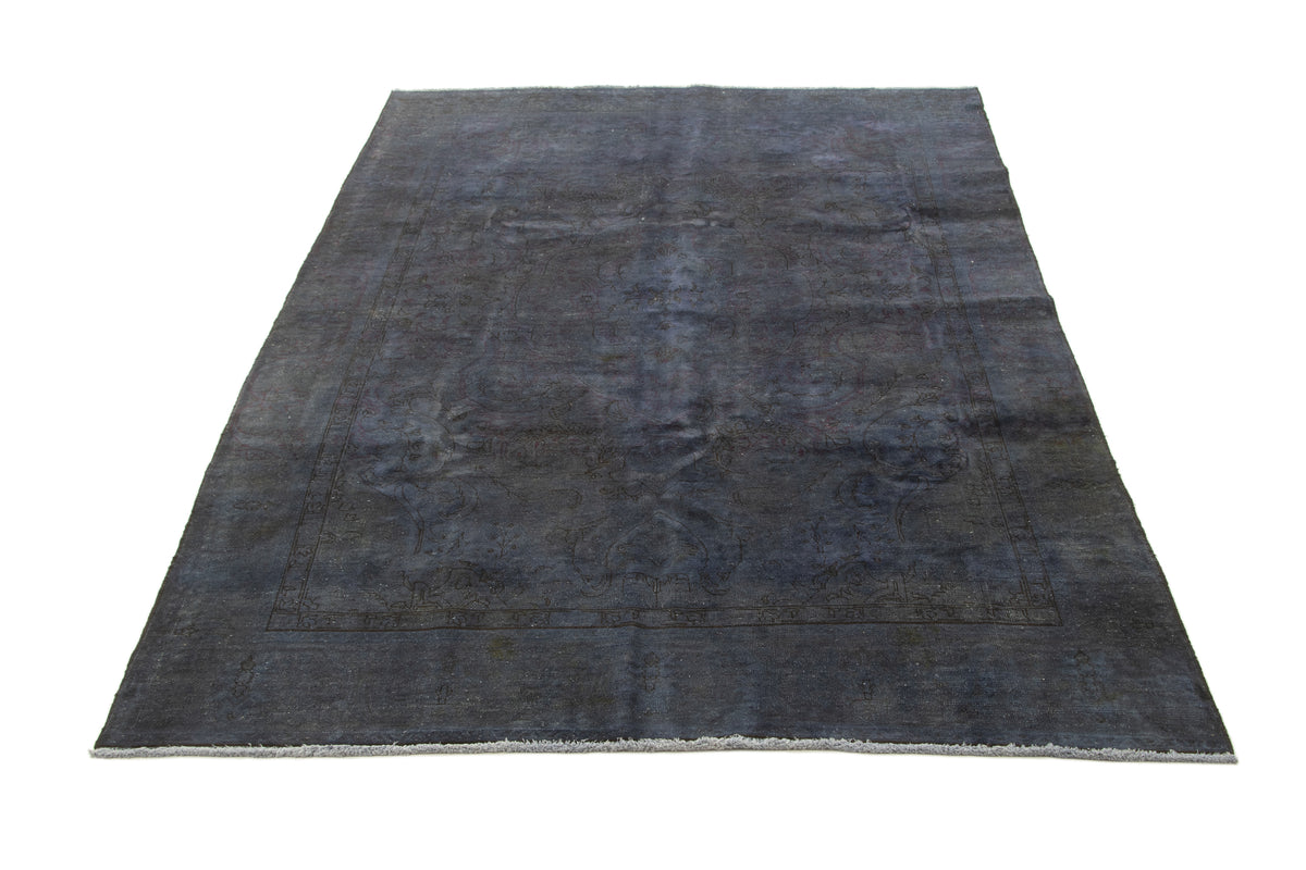 285 x 178 Vintage Royal
