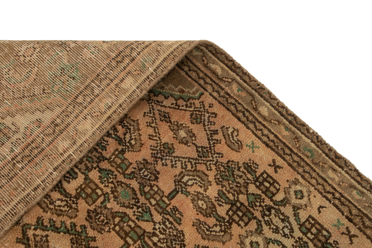 258 x 165 Vintage Royal