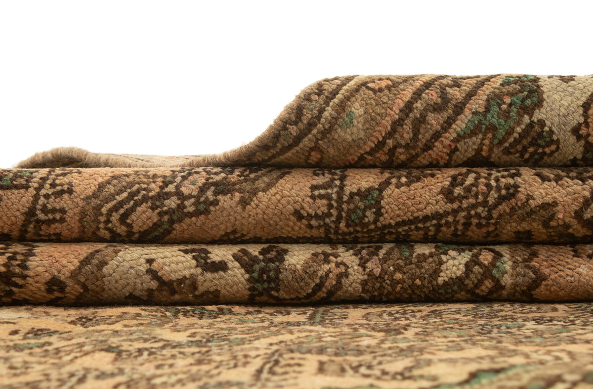 258 x 165 Vintage Royal