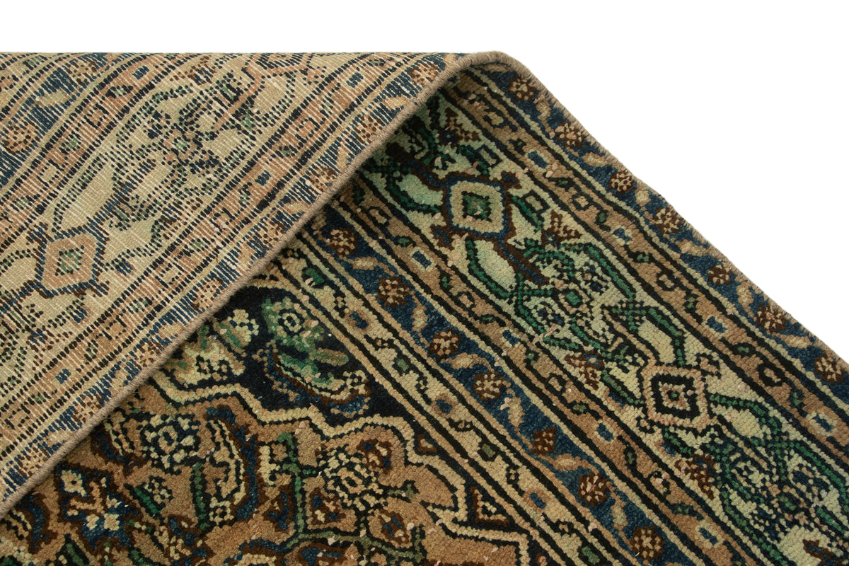 293 x 200 Vintage Royal