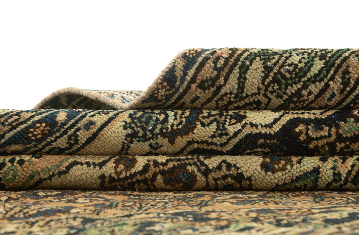 293 x 200 Vintage Royal