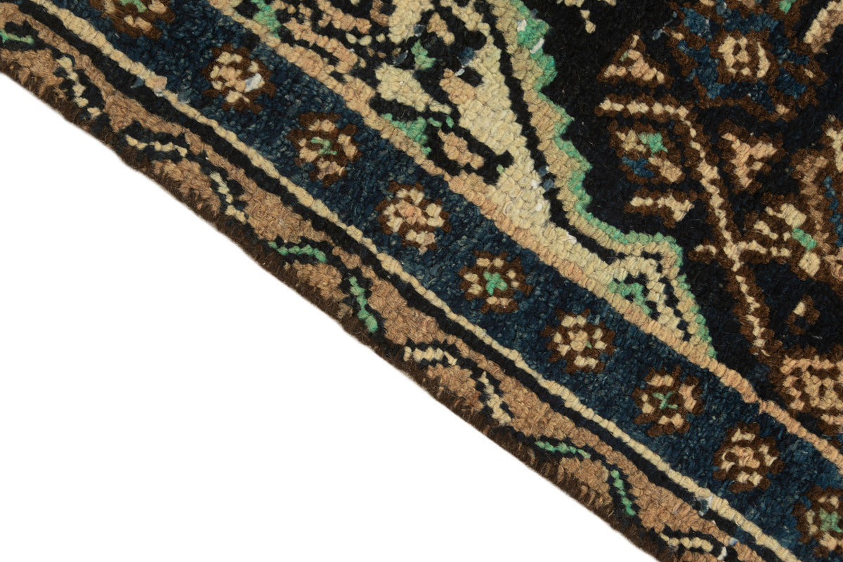 263 x 160 Vintage Royal