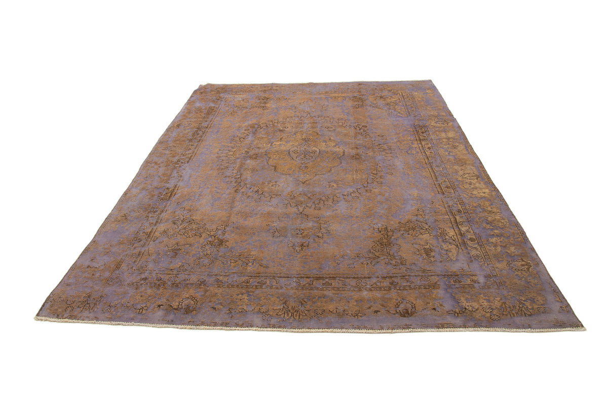 370 x 275 Vintage Royal