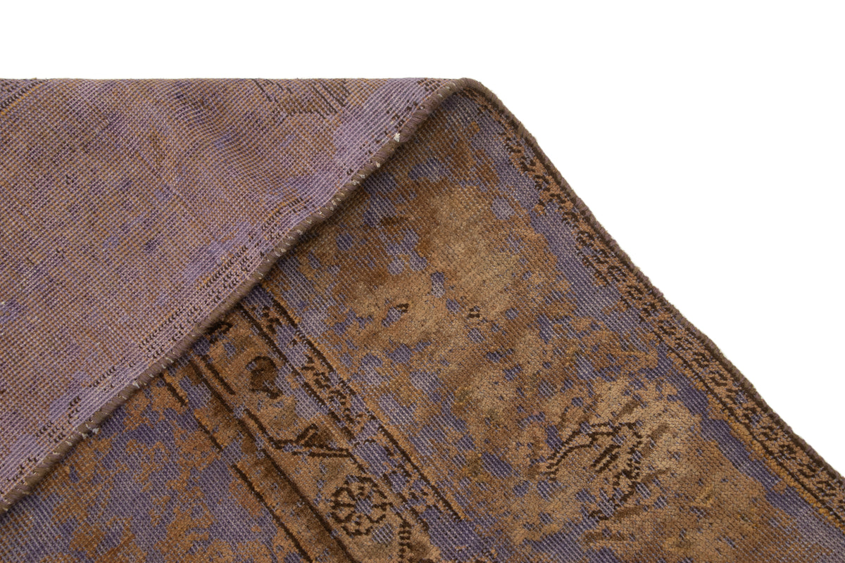 370 x 275 Vintage Royal
