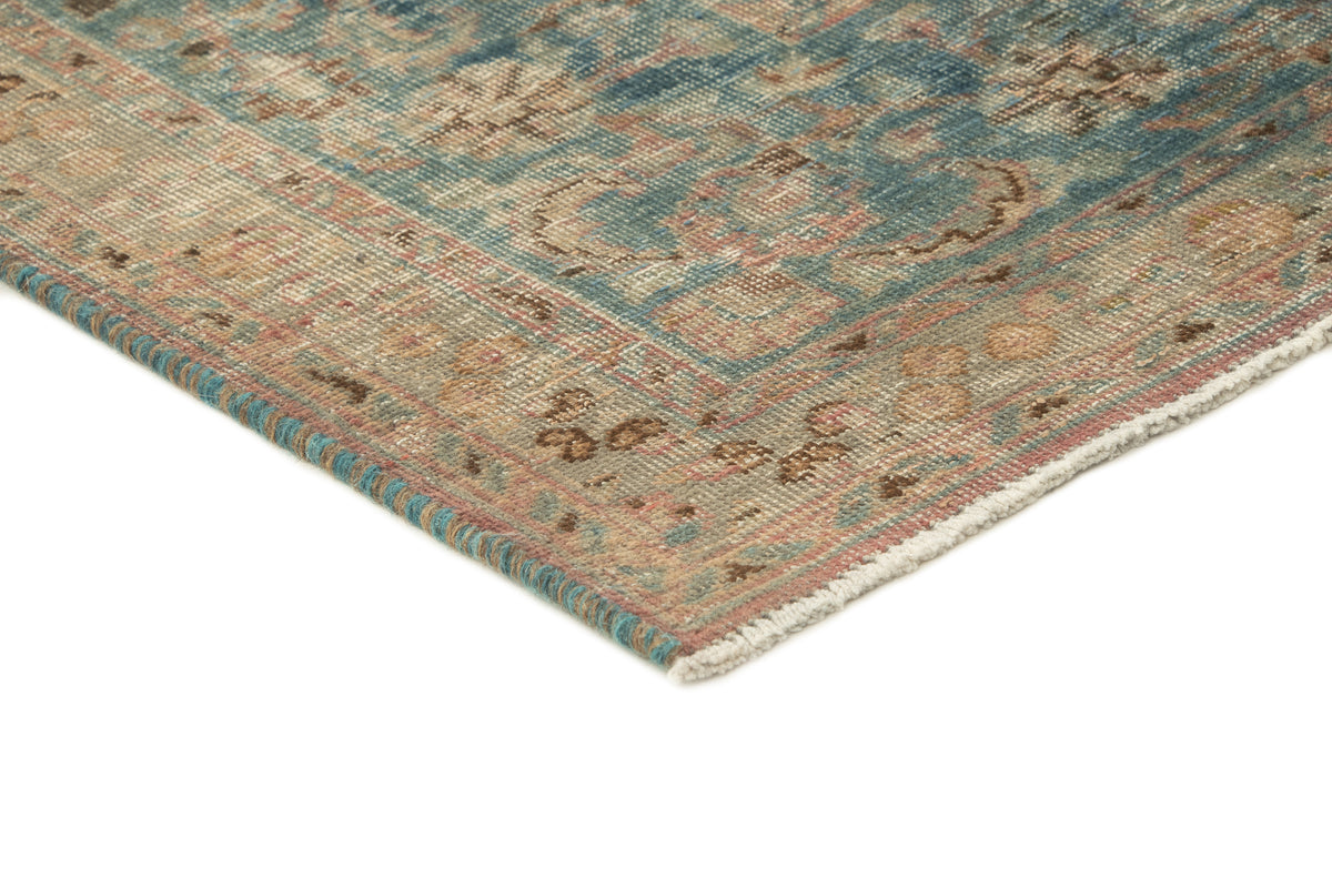 285 x 203 Vintage Royal