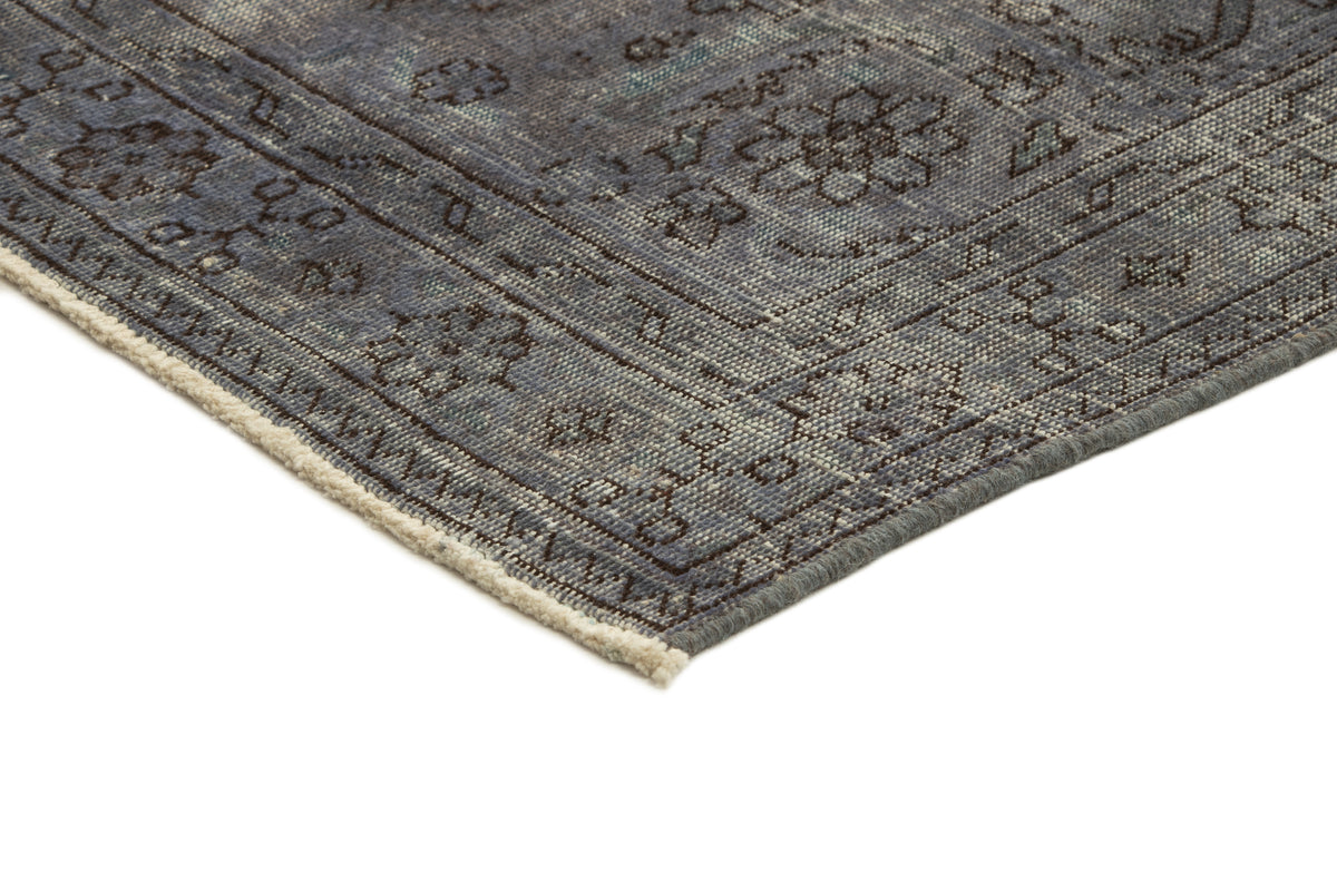 379 x 199 Vintage Royal