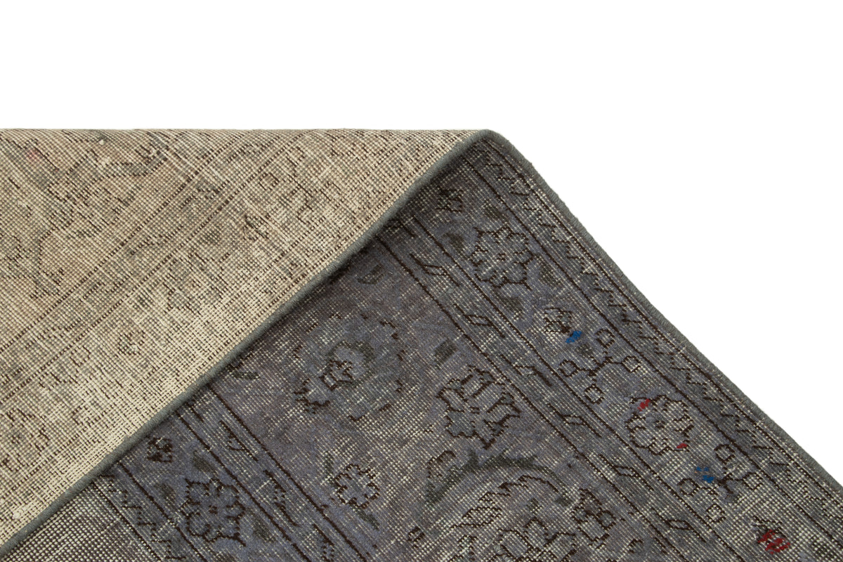 379 x 199 Vintage Royal