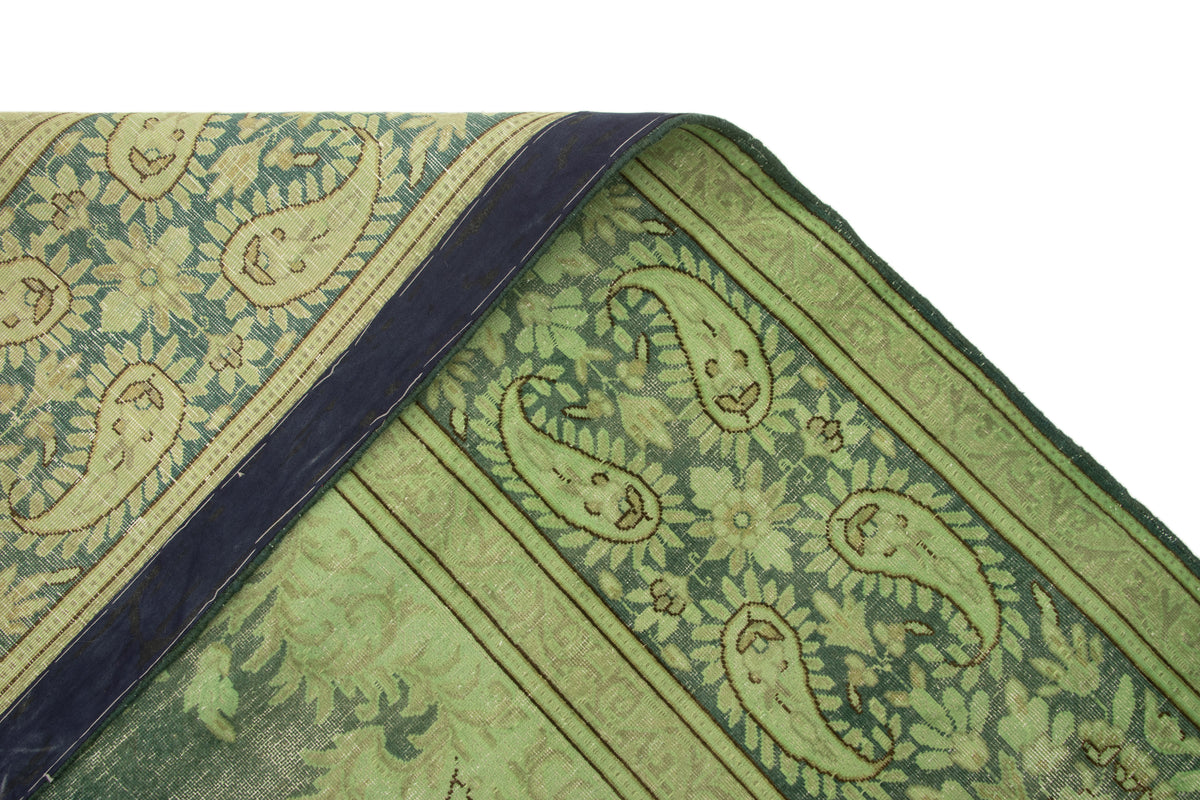 390 x 294 Vintage Royal