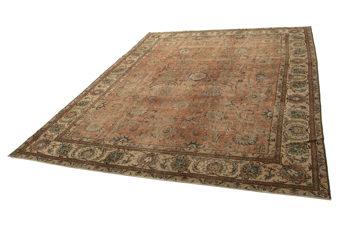 442 x 339 Vintage Royal