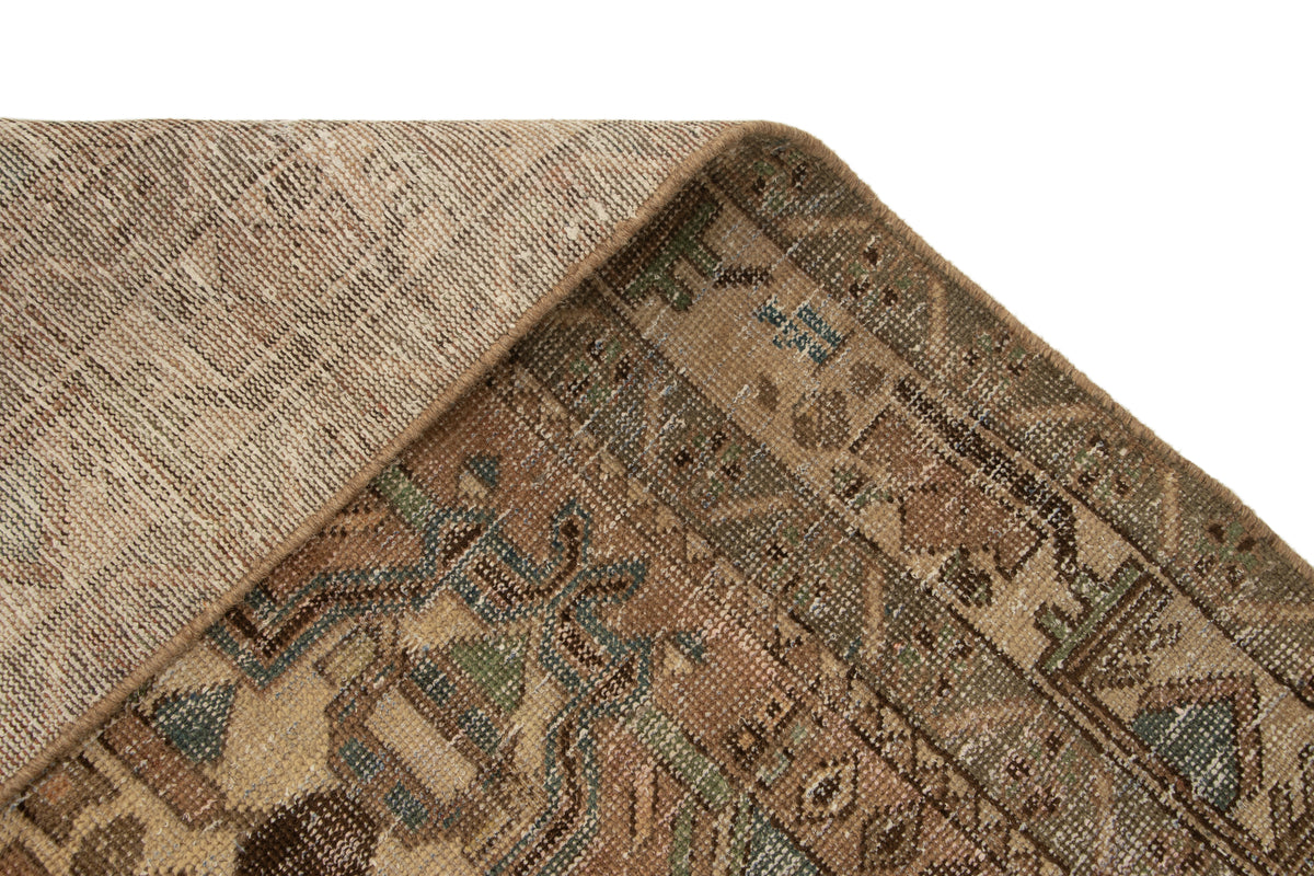 200 x 136 Vintage Royal