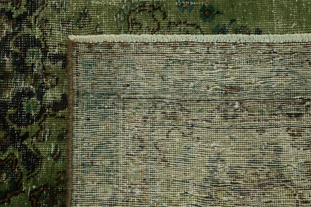 260 x 169 Vintage Royal