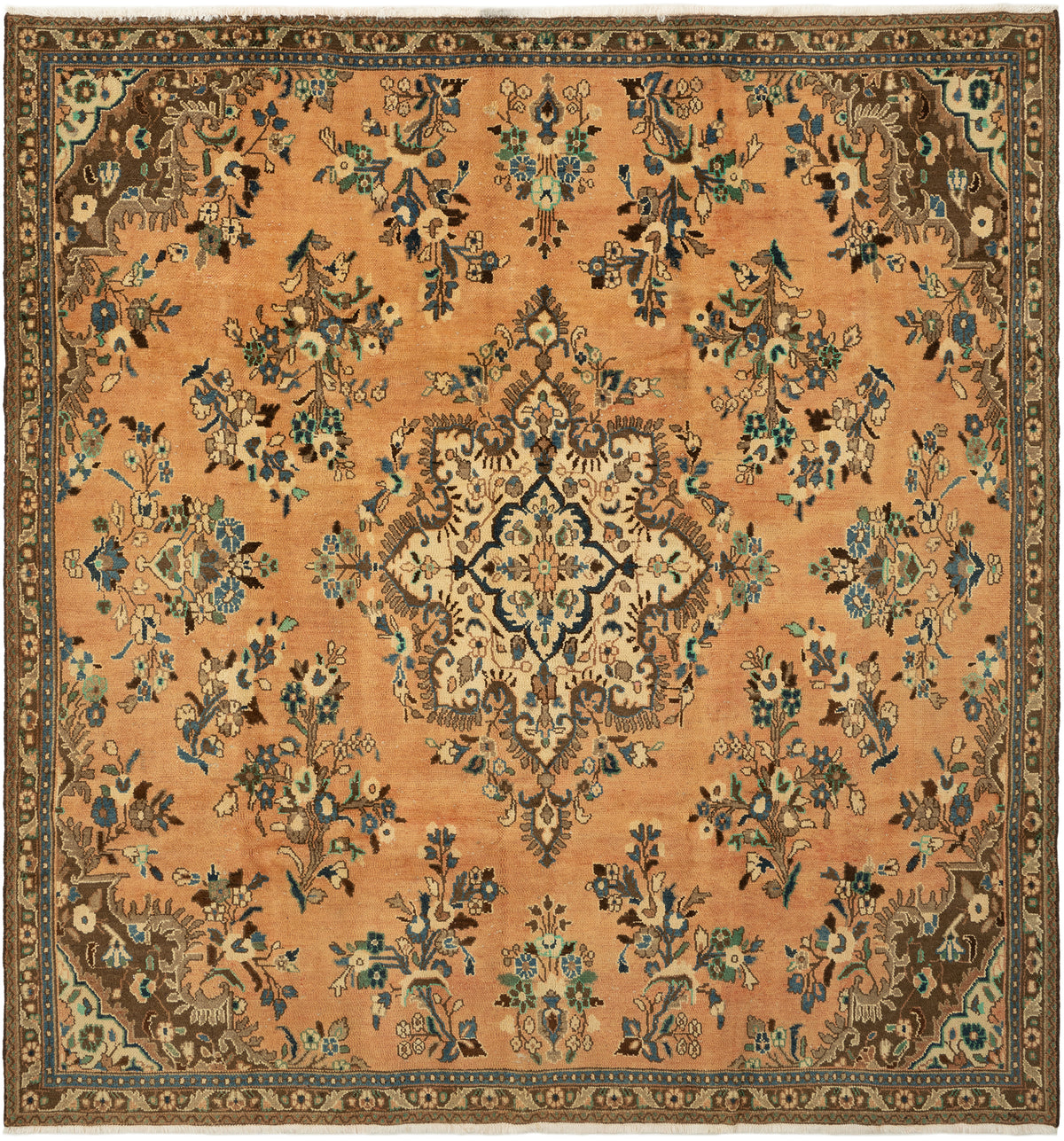 268 x 255 Vintage Royal