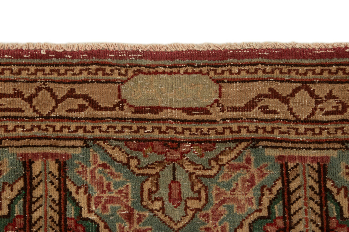 400 x 302 Vintage Royal