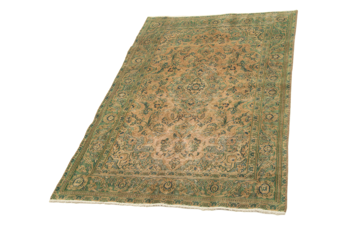171 x 102 Vintage Royal