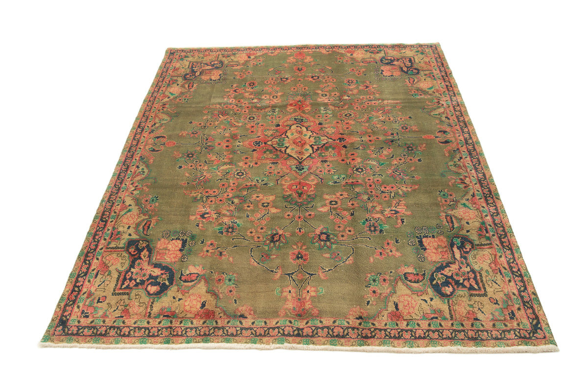 249 x 170 Vintage Royal