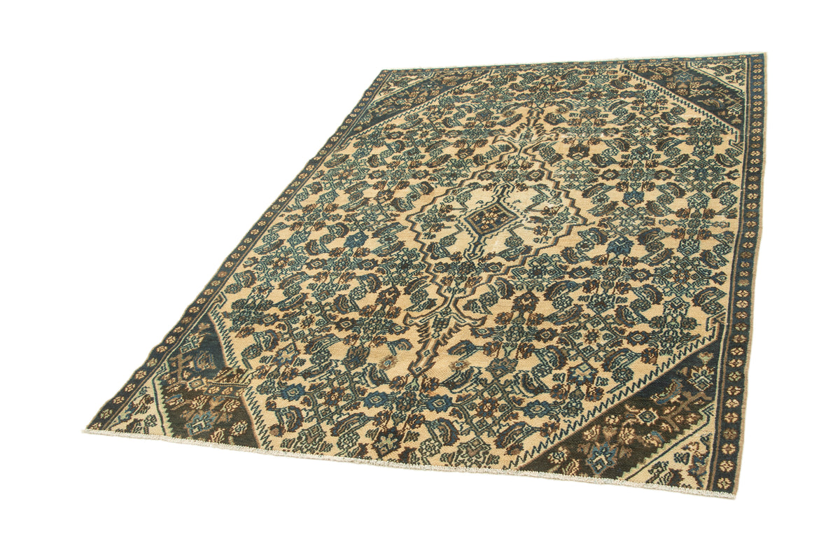 236 x 158 Vintage Royal