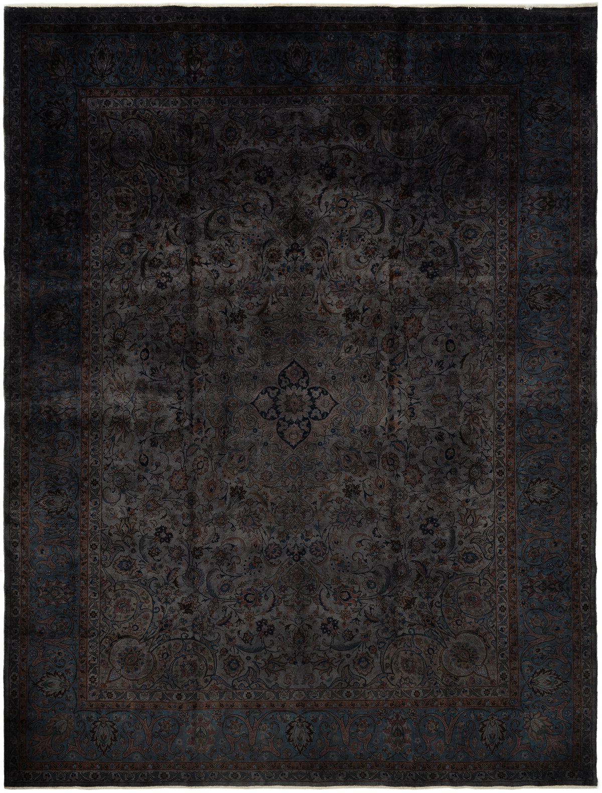 380 x 289 Vintage Royal