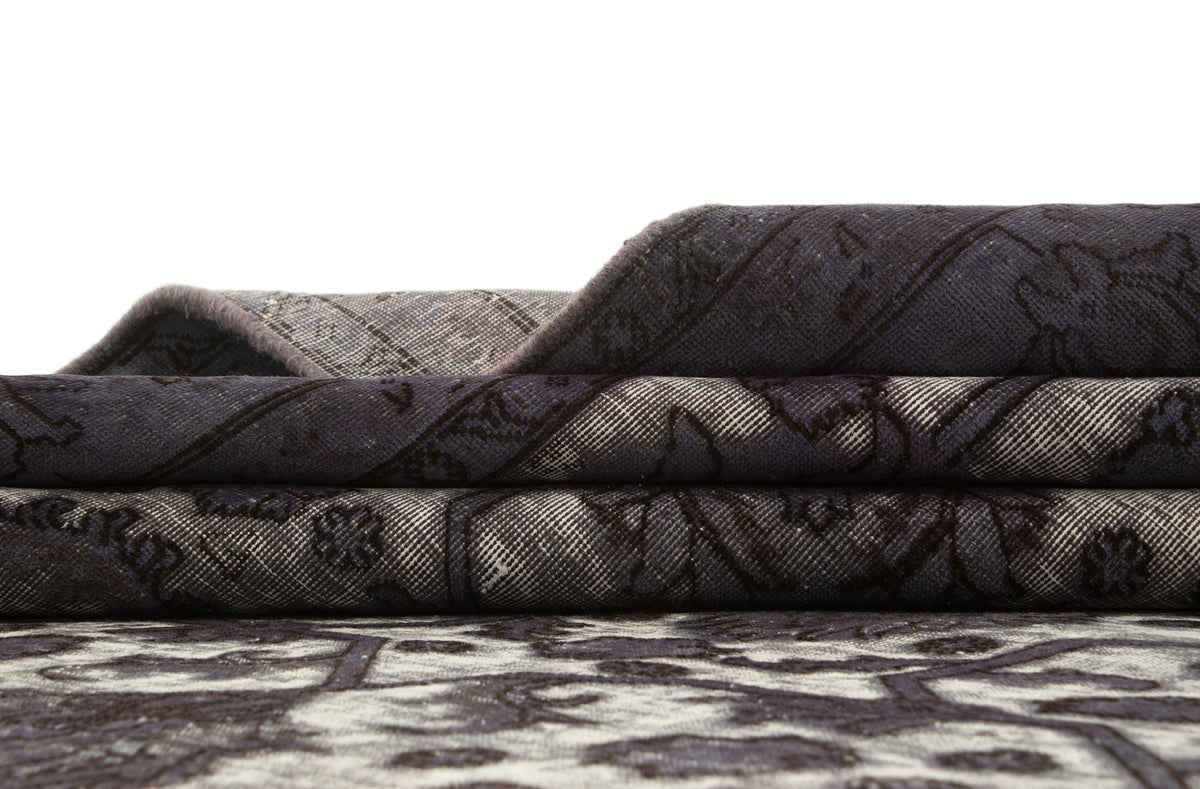 393 x 303 Vintage Royal