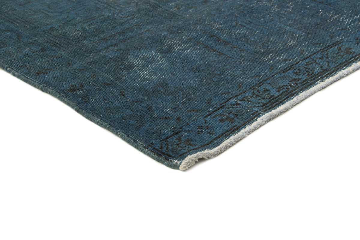 390 x 300 Vintage Royal