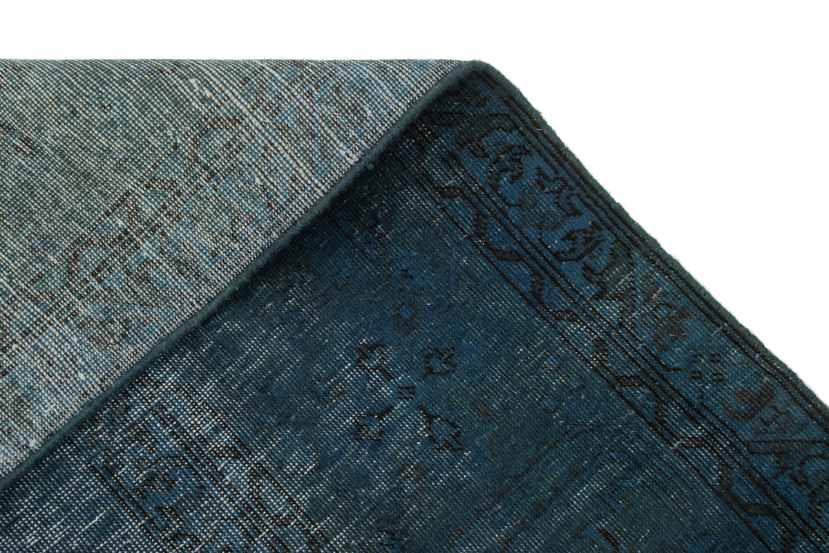 390 x 300 Vintage Royal