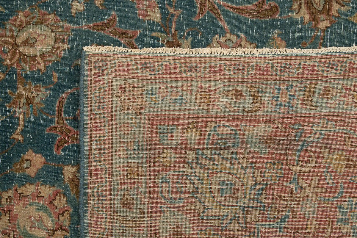 400 x 300 Vintage Royal