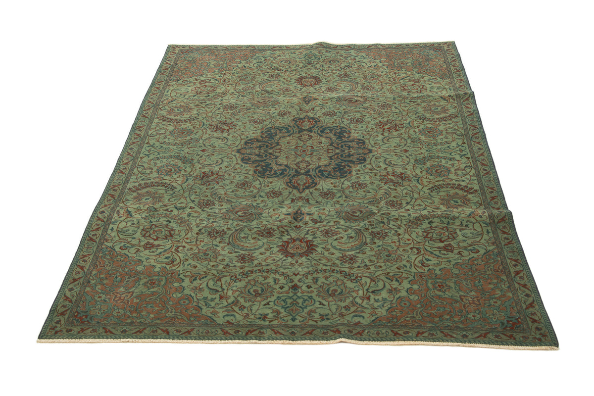 250 x 168 Vintage Royal