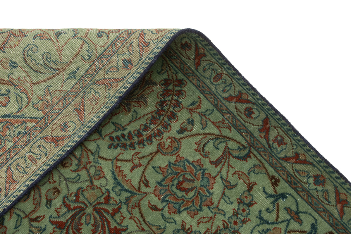 250 x 168 Vintage Royal