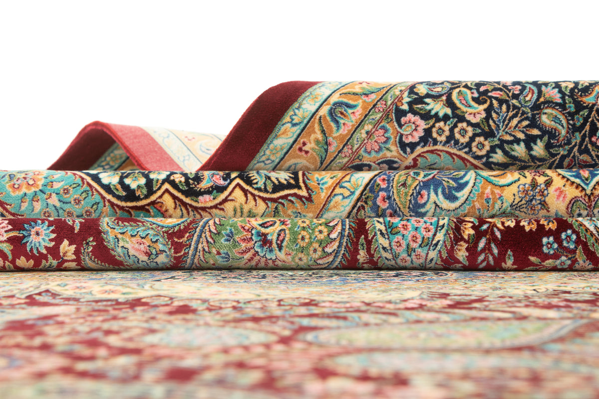 Ghom Design
