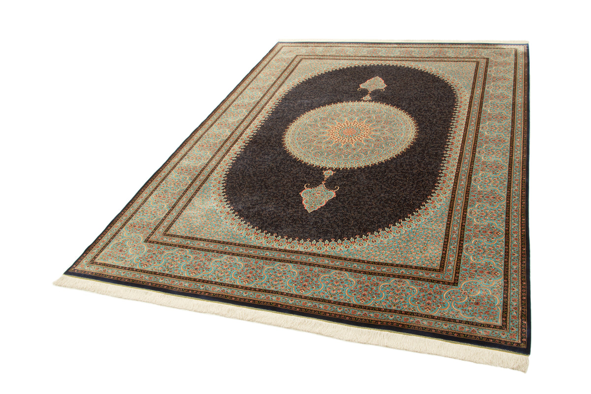 Ghom Design