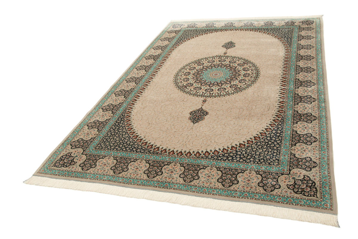 Ghom Design