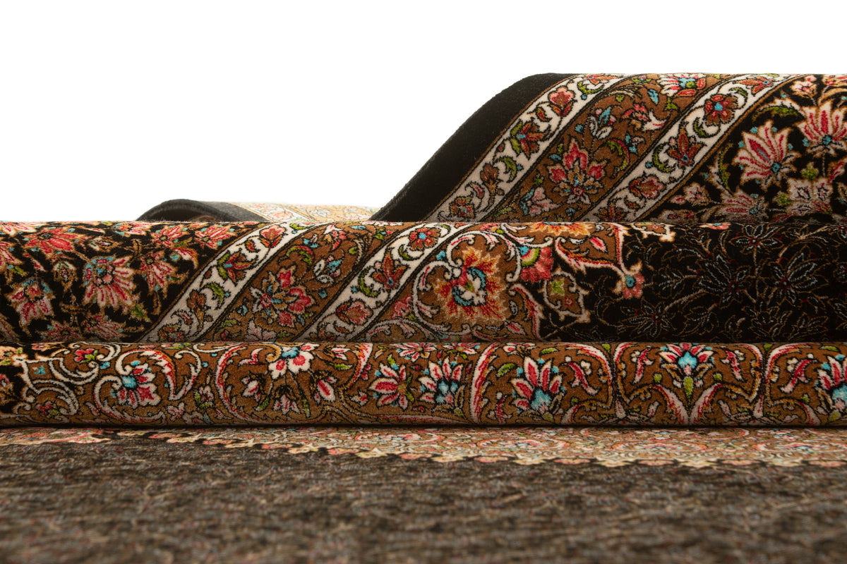 Ghom Design