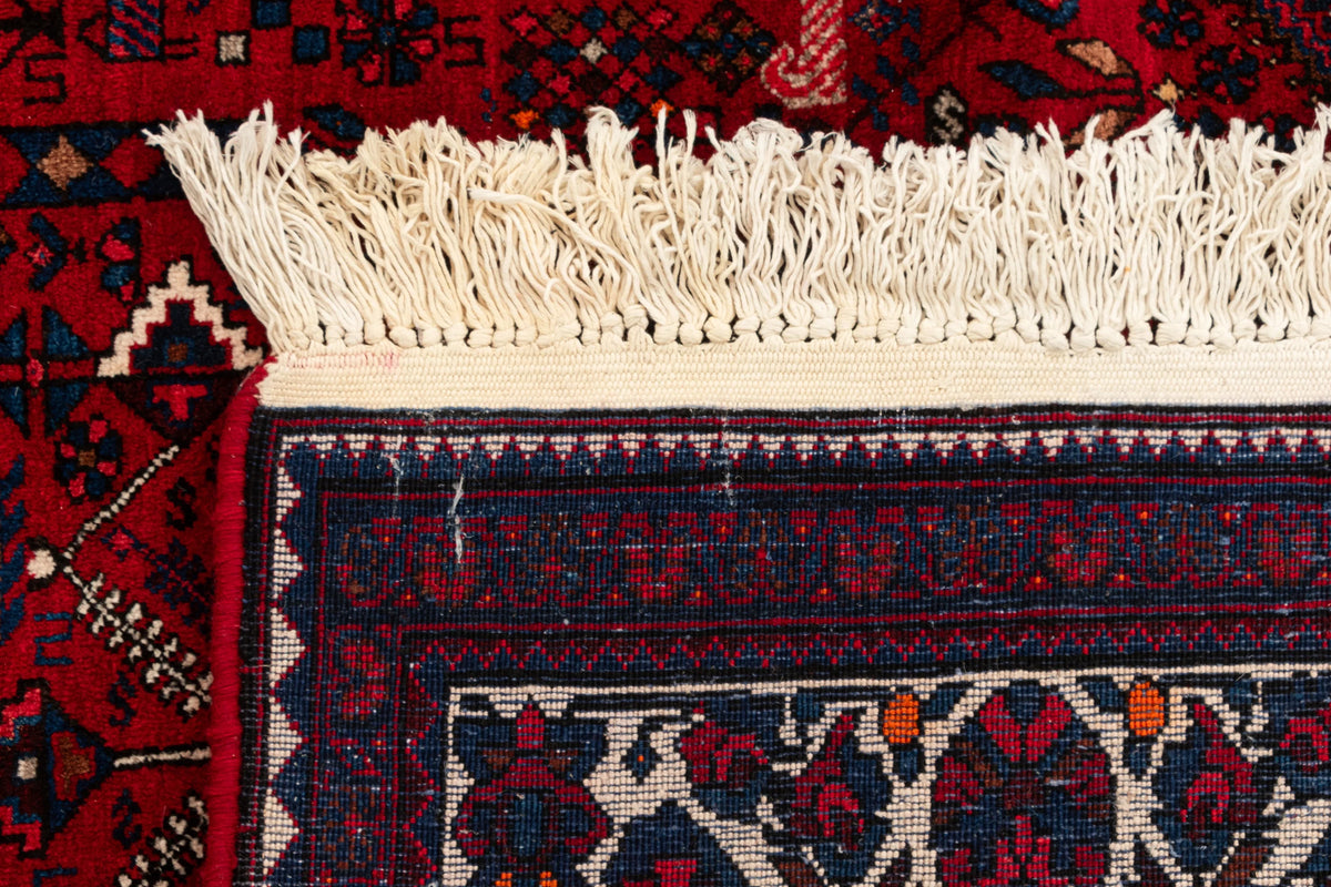 302 x 208 Abadeh