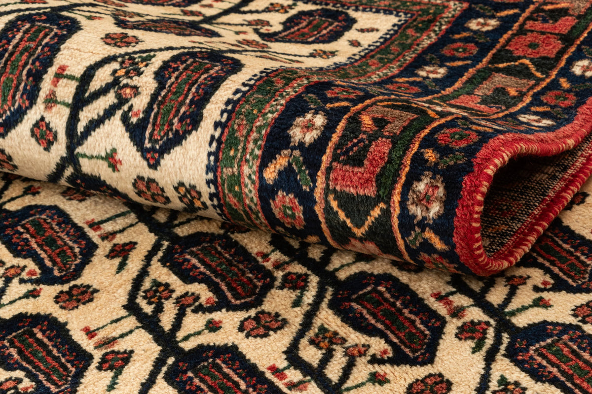 214 x 168 Afshar