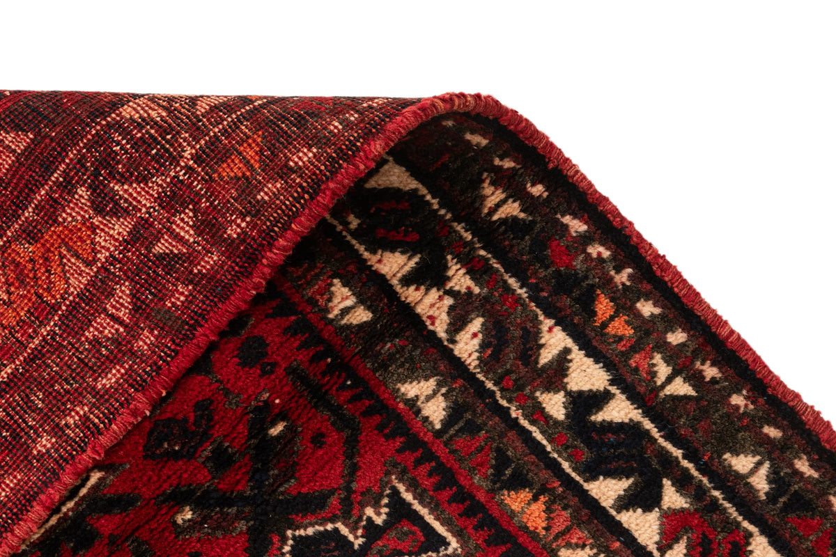 135 x 102 Afshar alt