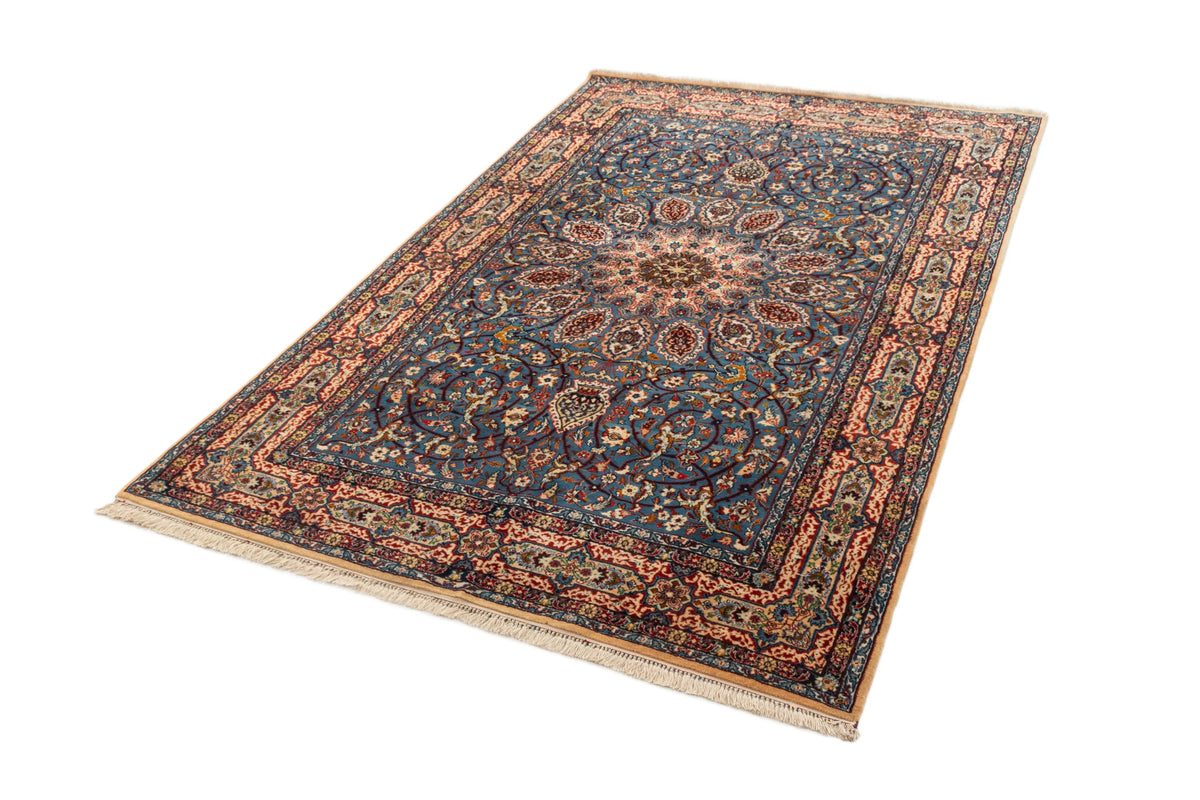 243 x 149 Isfahan