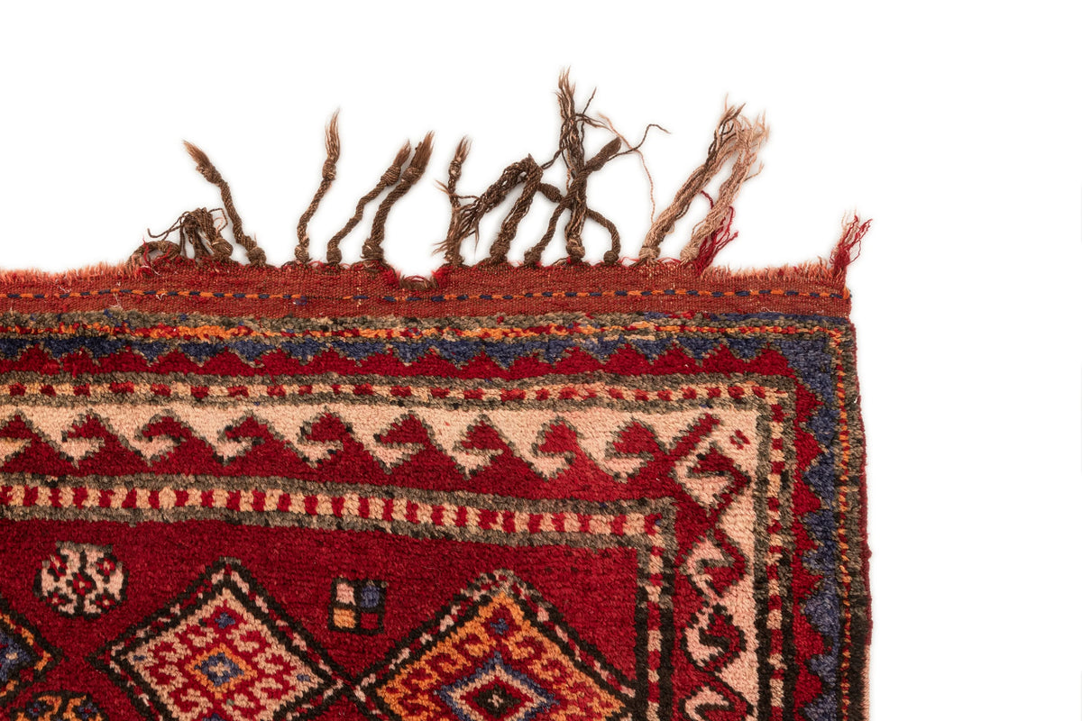 245 x 140 Kurden Teppich alt