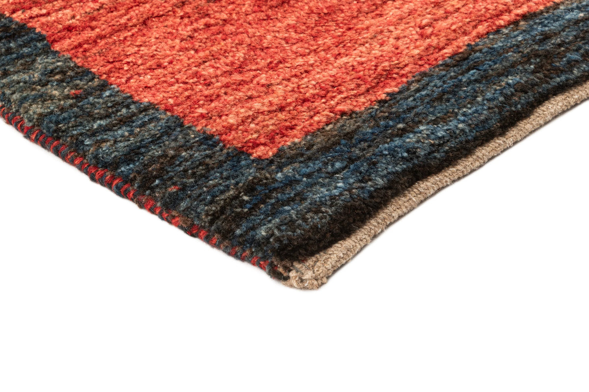 220 x 153 Gabbeh
