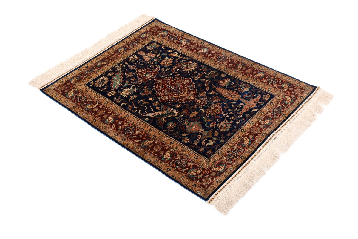 107 x 80 Hereke Seide