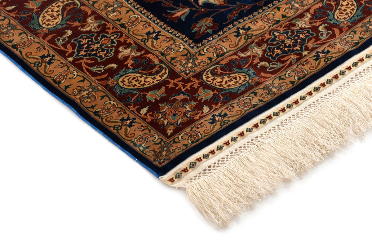 107 x 80 Hereke Seide