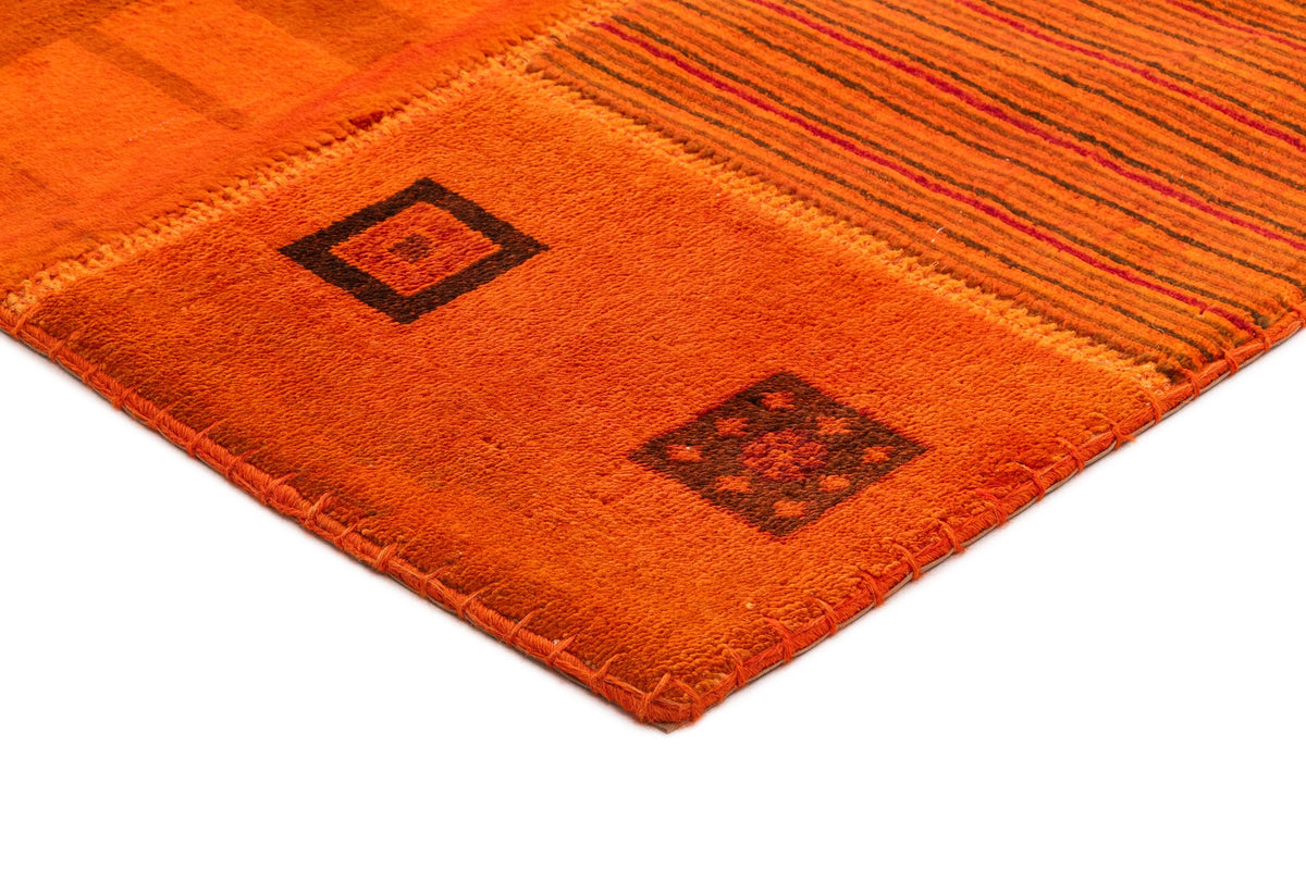 303 x 249 Patchwork