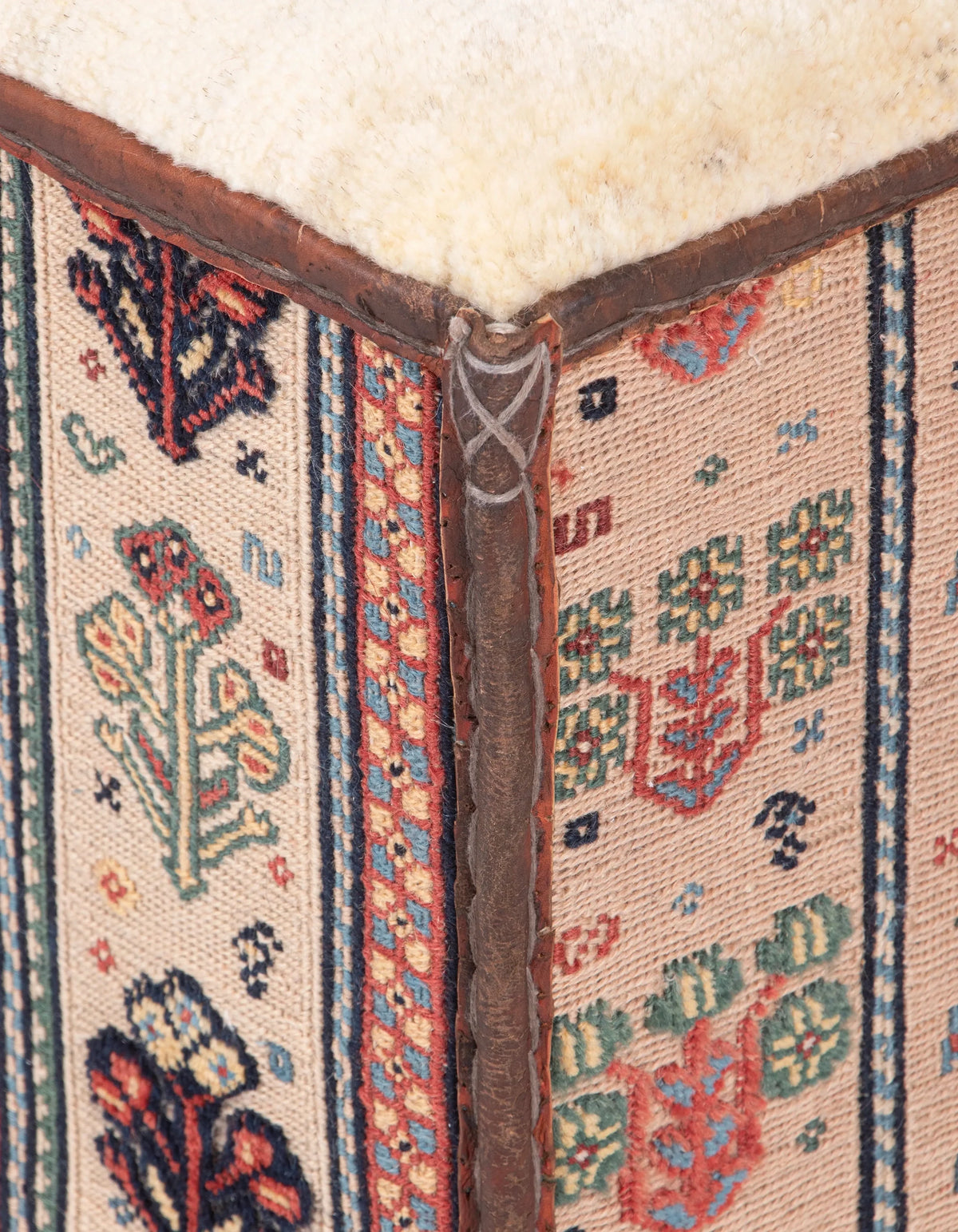 Balouch Hocker