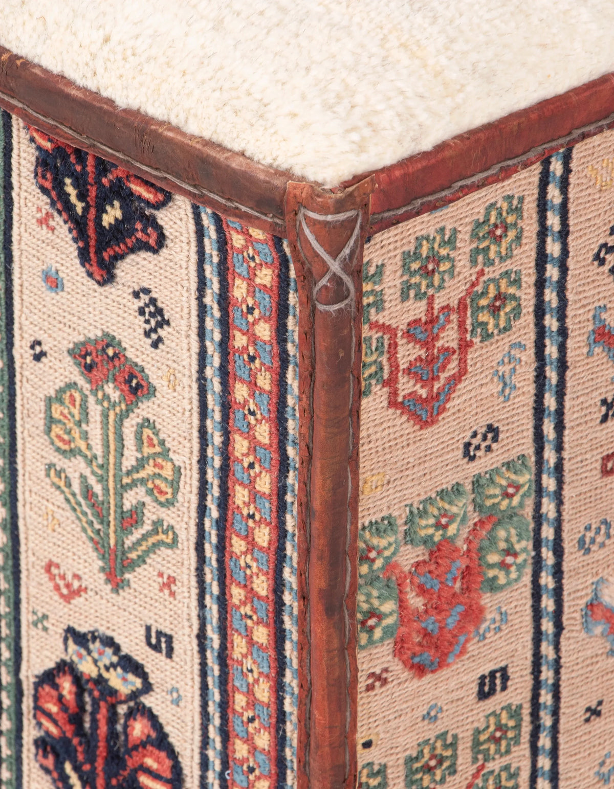 Balouch Hocker