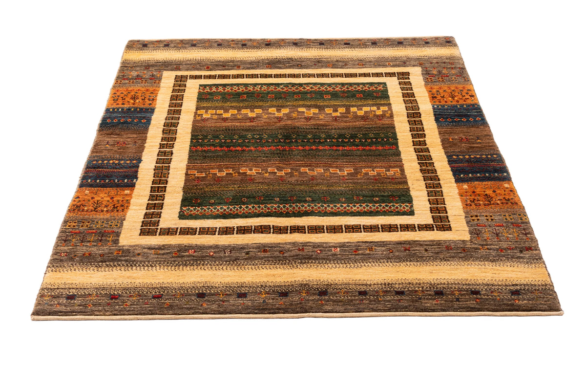 195 x 142 Kashkuli