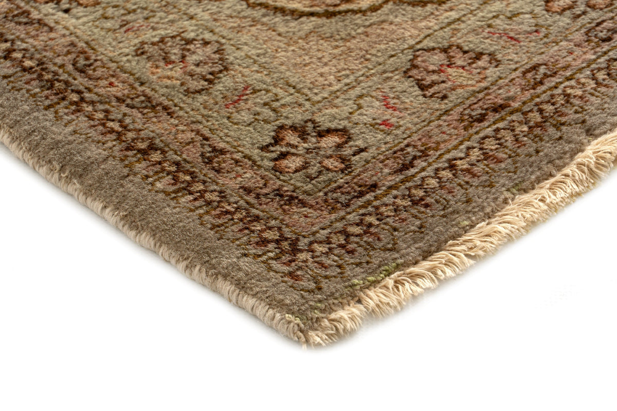 400 x 325 Tabriz