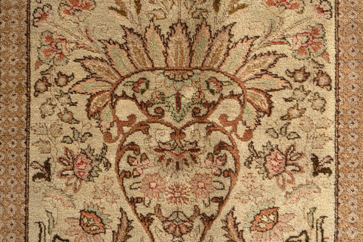 400 x 325 Tabriz
