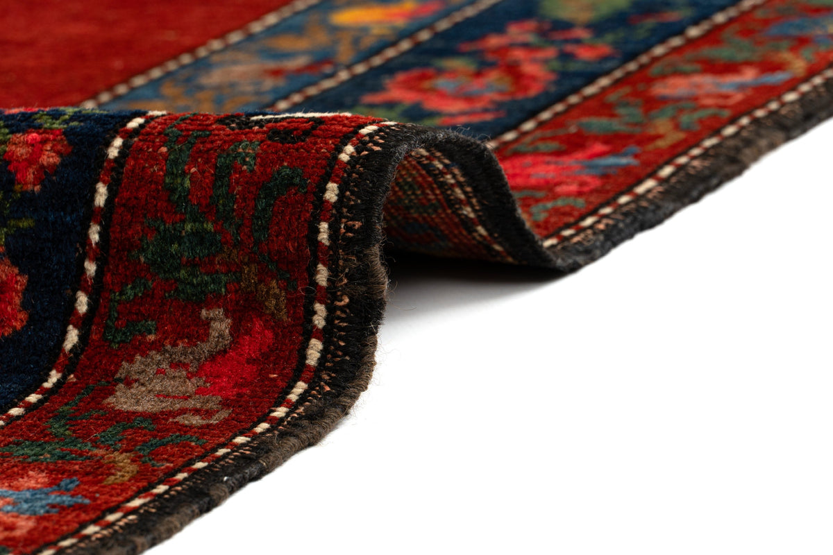 247 x 170 Kazak