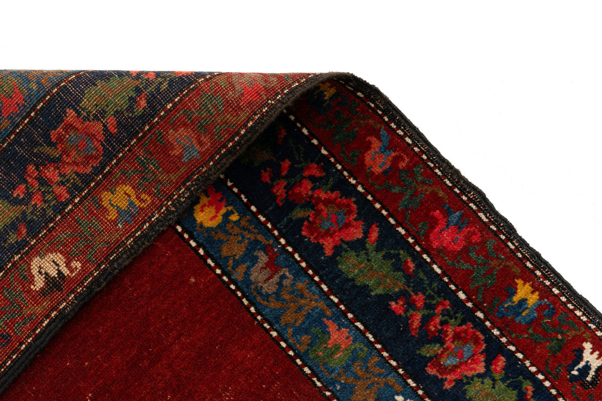 247 x 170 Kazak