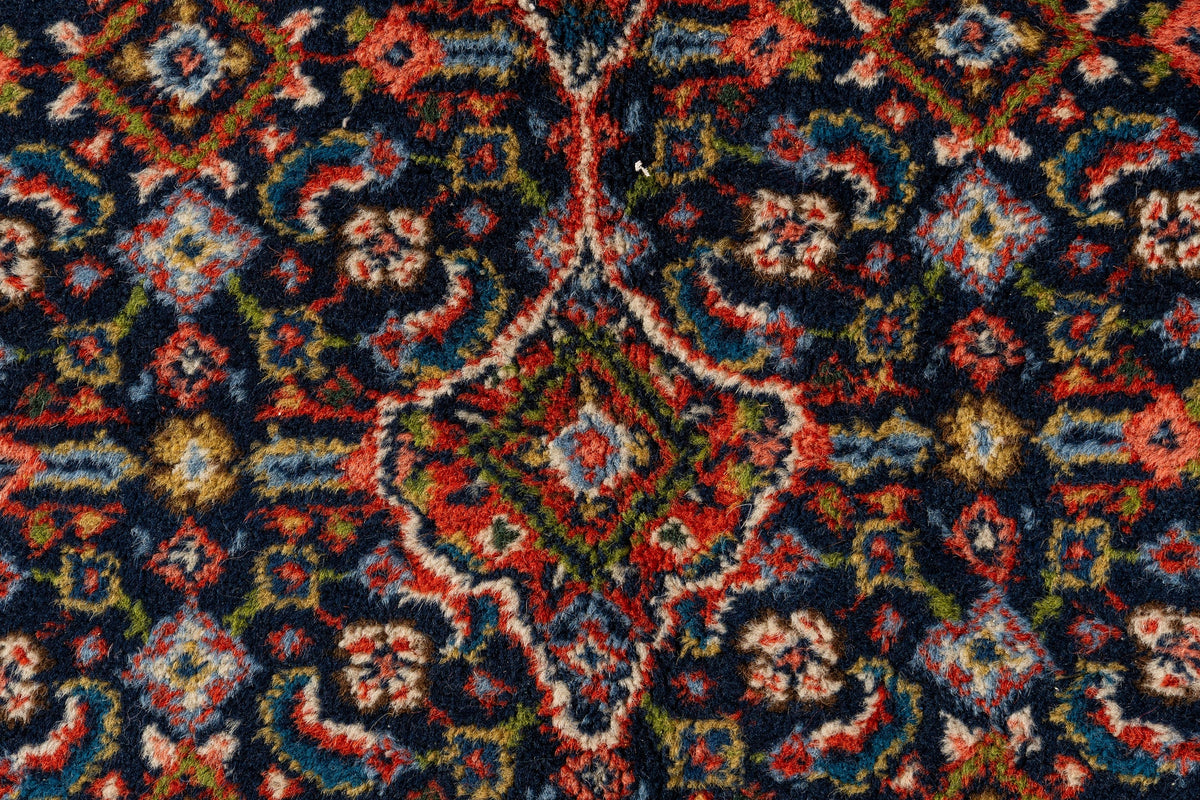 210 x 133 Tabriz